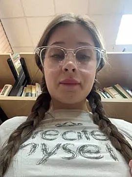 melicious  online show from 02-18-26, 06:42