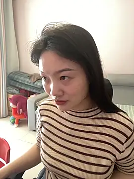 Snapshot of pangtouyubb chatting on 04-10-26, 04:50 pangtouyubb online show from 04-10-26, 04:50