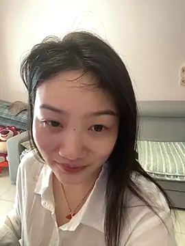 Snapshot of pangtouyubb chatting on 04-11-26, 05:01 pangtouyubb online show from 04-11-26, 05:01