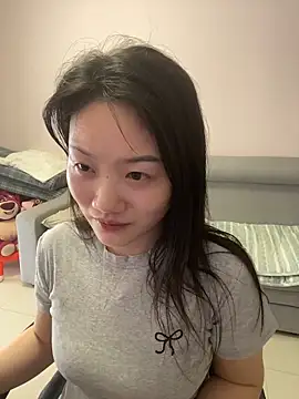 Snapshot of pangtouyubb chatting on 04-16-26, 05:19 pangtouyubb online show from 04-16-26, 05:19