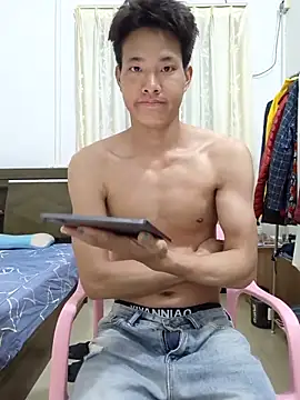 Snapshot of Dannyhobb chatting on 03-22-25, 01:08 Dannyhobb online show from 03-22-25, 01:08