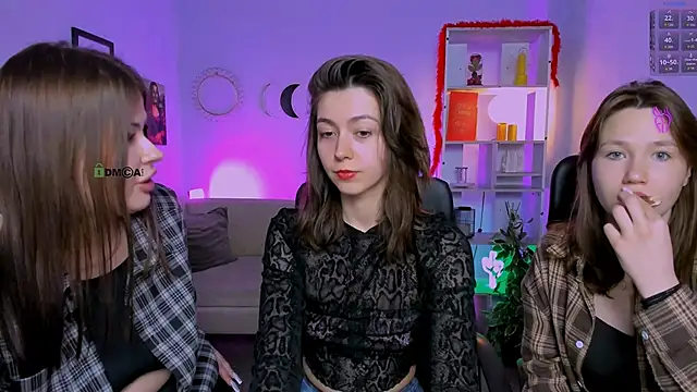 helli belli online show from 03-28-26, 08:19