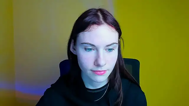 Fiona Night online show from 03-13-25, 06:12