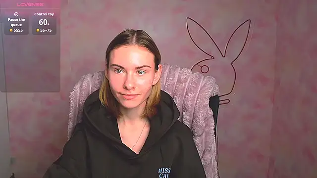 Fiona Night online show from 03-05-26, 06:31