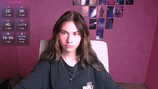 Fiona Night online show from 06-18-26, 05:19