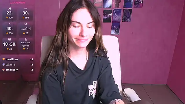 Fiona Night online show from 06-18-26, 09:14