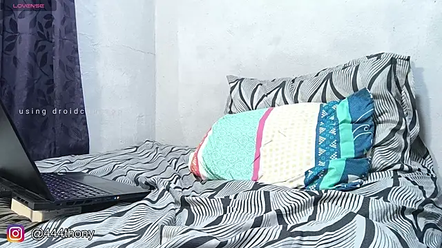 Thony444 online show from 11-05-25, 05:51