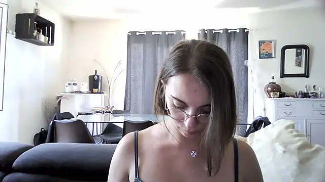 Snapshot of _little_blake chatting on 06-15-26, 08:49 little blake online show from 06-15-26, 08:49