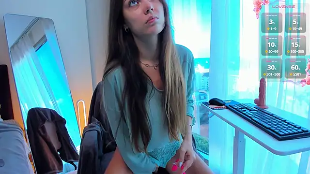 Snapshot of Alice_neon chatting on 03-01-26, 12:56 Alice neon online show from 03-01-26, 12:56