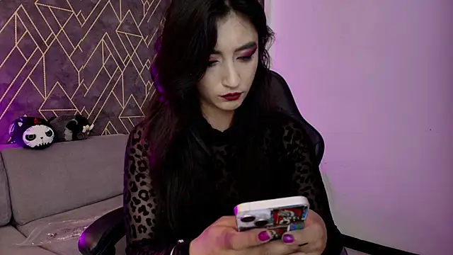 Snapshot of Tahara_Romanov chatting on 03-04-26, 02:34 Tahara Romanov online show from 03-04-26, 02:34