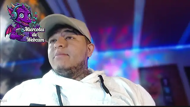 Strip Classes Col online show from 10-15-25, 03:12