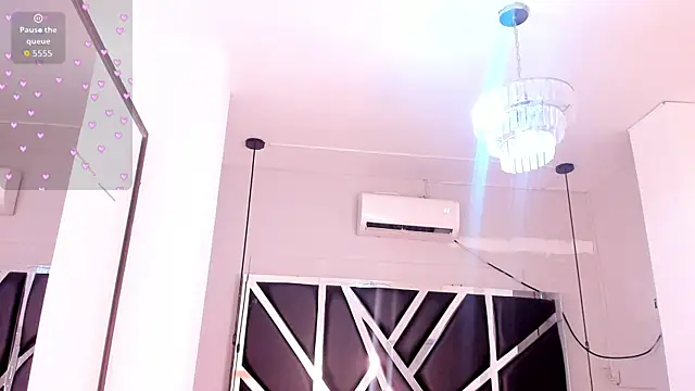 Melissa 23  online show from 04-24-26, 12:07