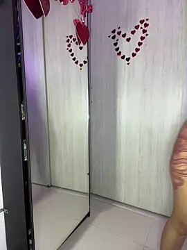 ElectraRhodes1 online show from 02-20-26, 08:42