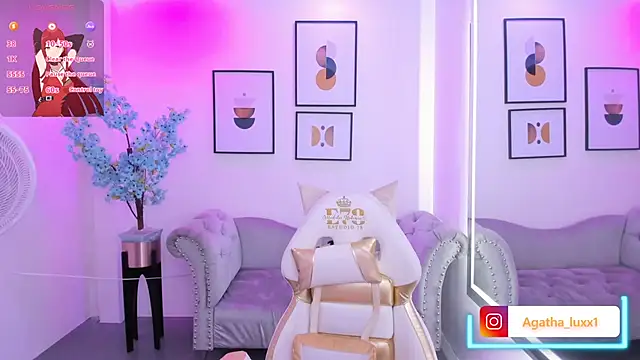 Agatha luxx online show from 09-19-25, 12:39