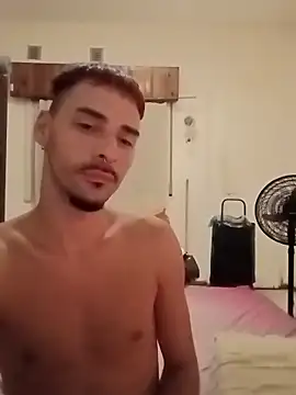 Snapshot of giulianosperanza chatting on 02-28-25, 06:10 giulianosperanza online show from 02-28-25, 06:10