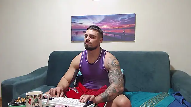 Tiberius hunk online show from 01-11-26, 07:41