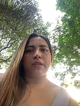 Snapshot of lunaxxx_69 chatting on 12-03-25, 10:08 lunaxxx 69 online show from 12-03-25, 10:08