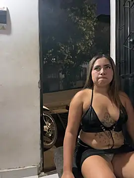 lunaxxx 69 online show from 12-20-25, 11:23