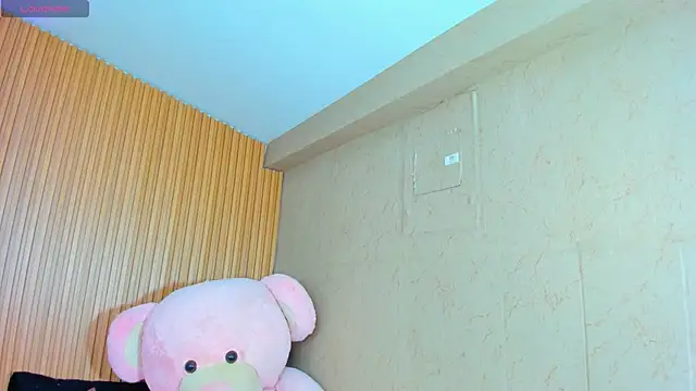 Snapshot of AlexiaAbbey chatting on 07-22-26, 08:11 AlexiaAbbey online show from 07-22-26, 08:11