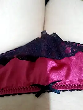 Snapshot of yakot7 chatting on 03-22-25, 10:37 yakot7 online show from 03-22-25, 10:37