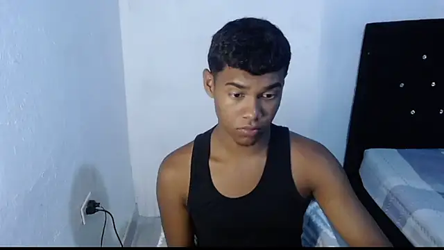 Snapshot of Jampier_sexyboy chatting on 03-17-25, 02:52 Jampier sexyboy online show from 03-17-25, 02:52