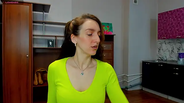 Snapshot of desired_zzoya chatting on 03-21-25, 02:18 desired zzoya online show from 03-21-25, 02:18