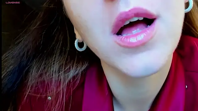 Snapshot of desired_zzoya chatting on 09-22-25, 04:03 desired zzoya online show from 09-22-25, 04:03