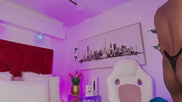 Jonas Rivers online show from 11-17-25, 01:17