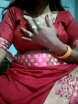 Snapshot of Sexyradha_ chatting on 05-08-26, 05:07 Sexyradha online show from 05-08-26, 05:07