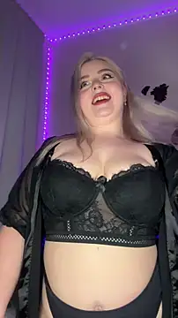 April Vancee online show from 11-28-25, 04:20