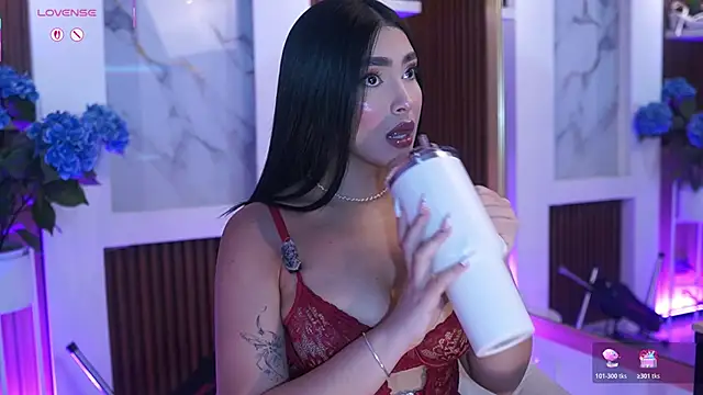 JulesBenett online show from 04-27-26, 12:25