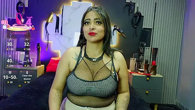 Sarah917 online show from 03-06-26, 07:54