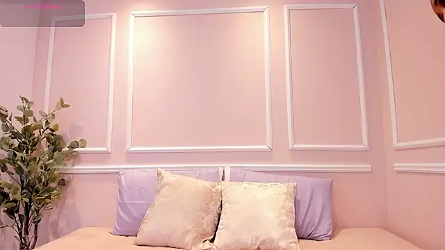 Lucy Canel online show from 02-06-26, 07:39