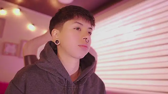 tommy blue online show from 02-25-26, 12:48