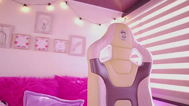 tommy blue online show from 04-12-26, 11:26