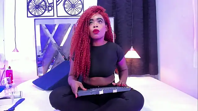 CandyMartinez  online show from 03-12-26, 08:48