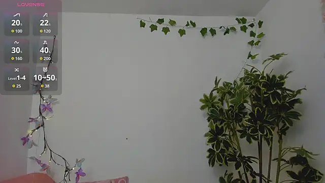 SaskiaGrendel online show from 05-19-26, 01:56