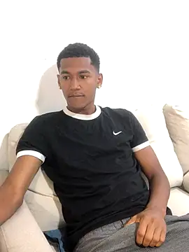 Snapshot of LexiAndDeker chatting on 11-06-25, 05:03 LexiAndDeker online show from 11-06-25, 05:03