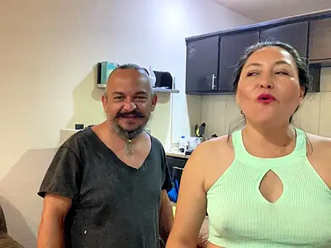 Snapshot of Sollhmaarh chatting on 09-27-25, 06:29 Sollhmaarh online show from 09-27-25, 06:29