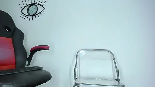 Taylorr evans online show from 12-20-25, 02:51