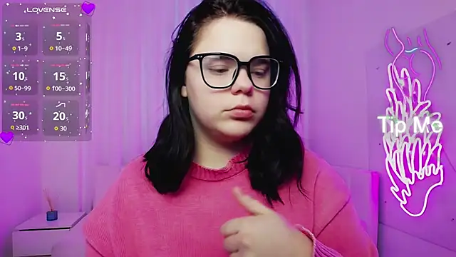 Eliss Shyyo online show from 11-25-25, 01:44