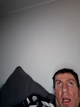 SereneBulge81 online show from 05-04-26, 10:06