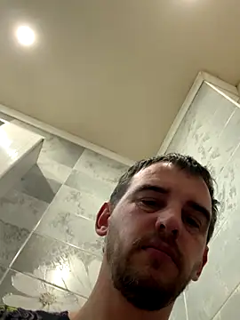 Maxpeins online show from 12-15-25, 11:03