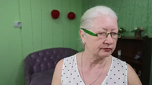 Maya Mayflower online show from 03-11-25, 06:10