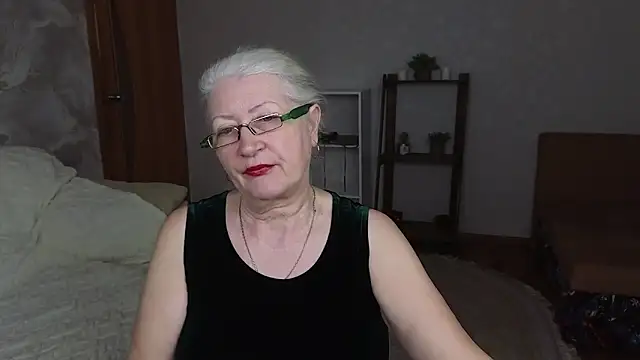 Maya Mayflower online show from 03-20-25, 12:22