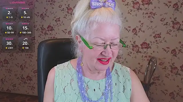 Maya Mayflower online show from 02-03-26, 02:53