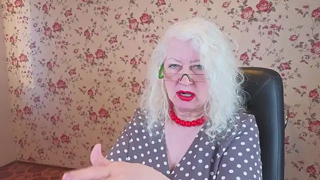 Maya Mayflower online show from 03-22-26, 03:21