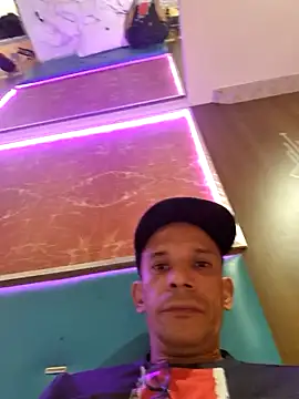 karlossan24 online show from 02-14-26, 09:11