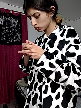 KratosAfroditacs online show from 04-23-26, 12:29