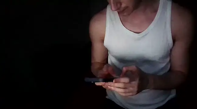 Snapshot of Enoch981 chatting on 03-06-25, 04:07 Enoch981 online show from 03-06-25, 04:07